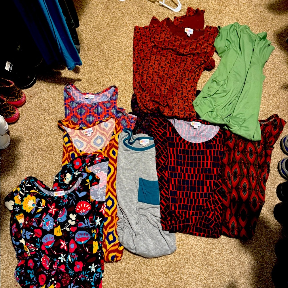 9 Lularoe dresses